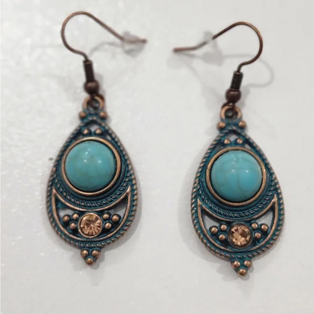Bohemian Western Rustic Teardrop Turquoise And Gold Dangle Earrings 18$